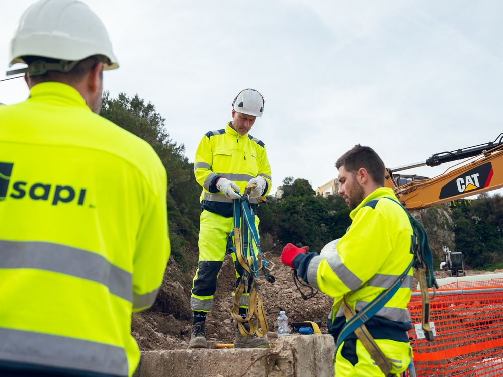 Operatori SAPI in cantiere